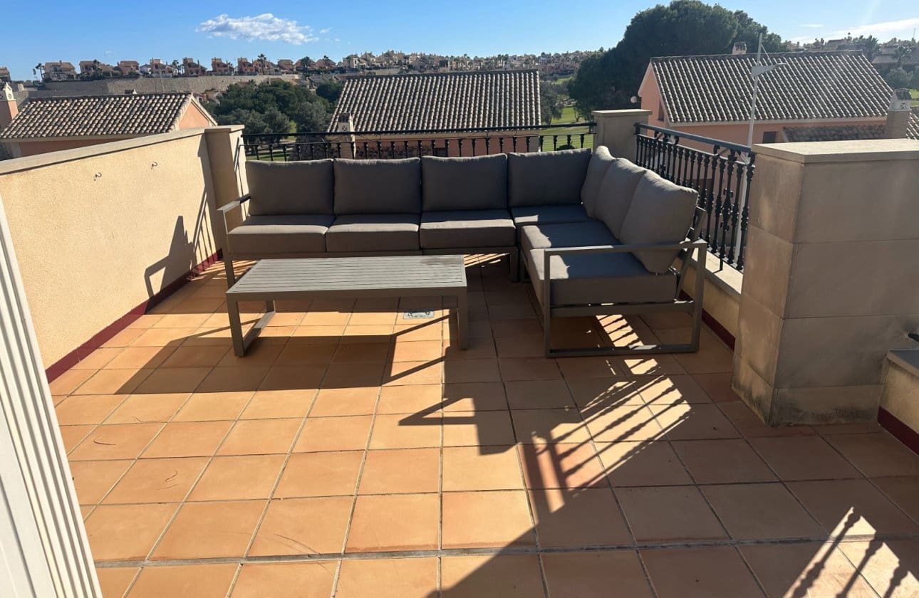 2 bedroom Apartment for sale in Algorfa with pool - € 175,000 (Ref: 9388725)