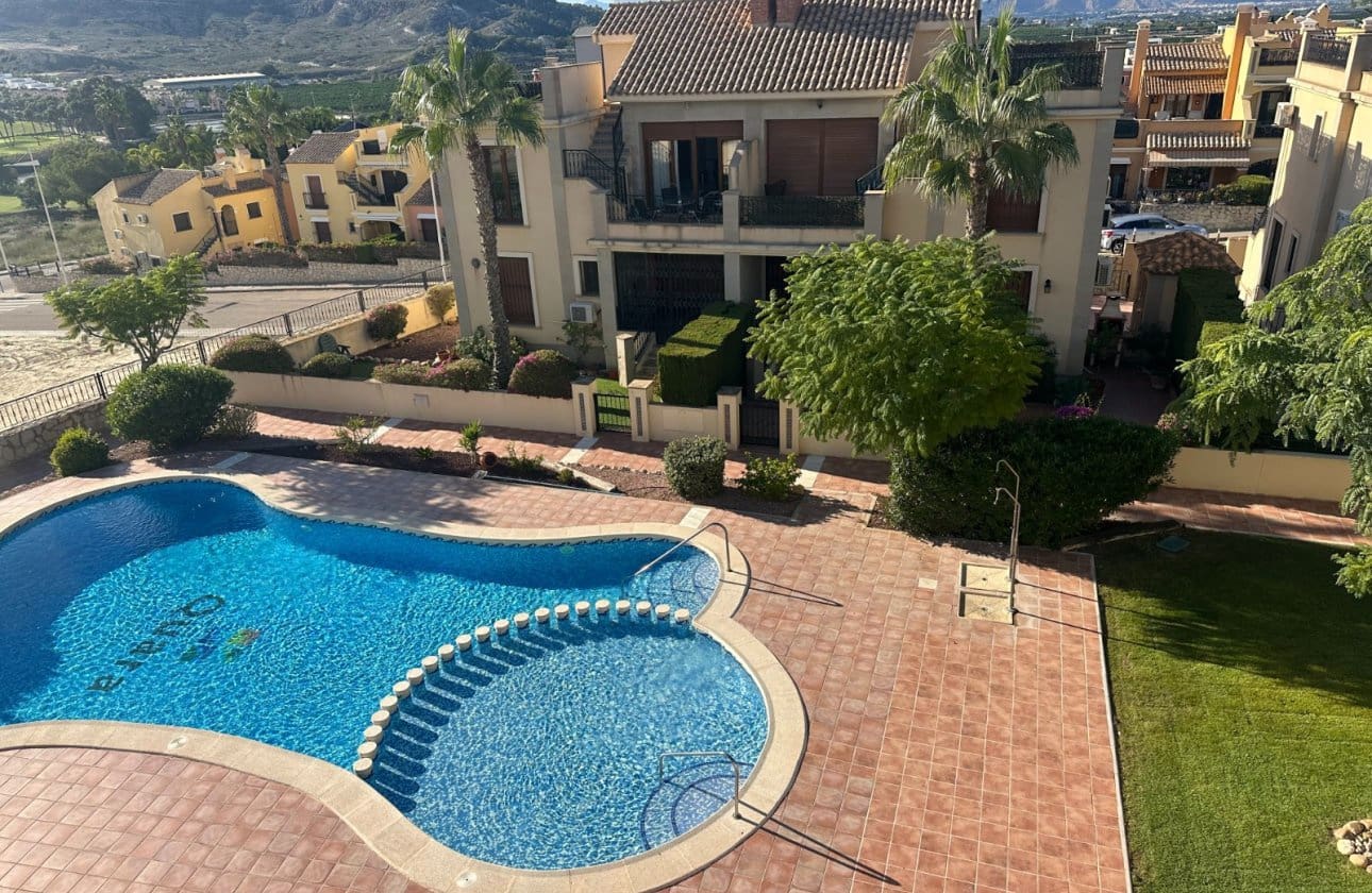 2 bedroom Apartment for sale in Algorfa with pool - € 175,000 (Ref: 9388725)