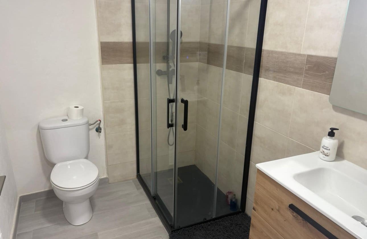 5 bedroom Townhouse for sale in Algorfa - € 225,000 (Ref: 9410240)