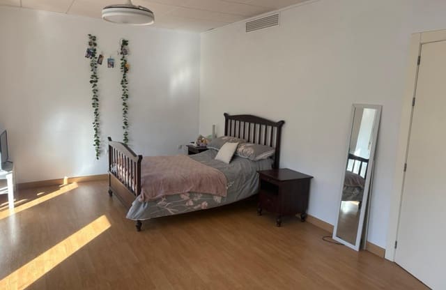 5 bedroom Townhouse for sale in Algorfa - € 225,000 (Ref: 9410240)