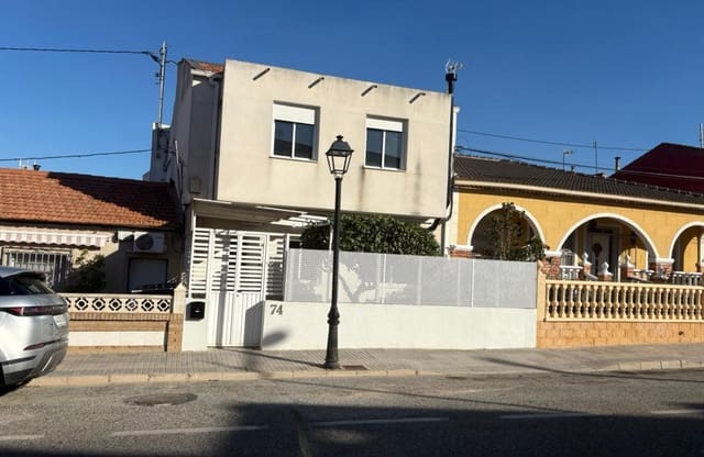 5 bedroom Townhouse for sale in Algorfa - € 225,000 (Ref: 9410240)