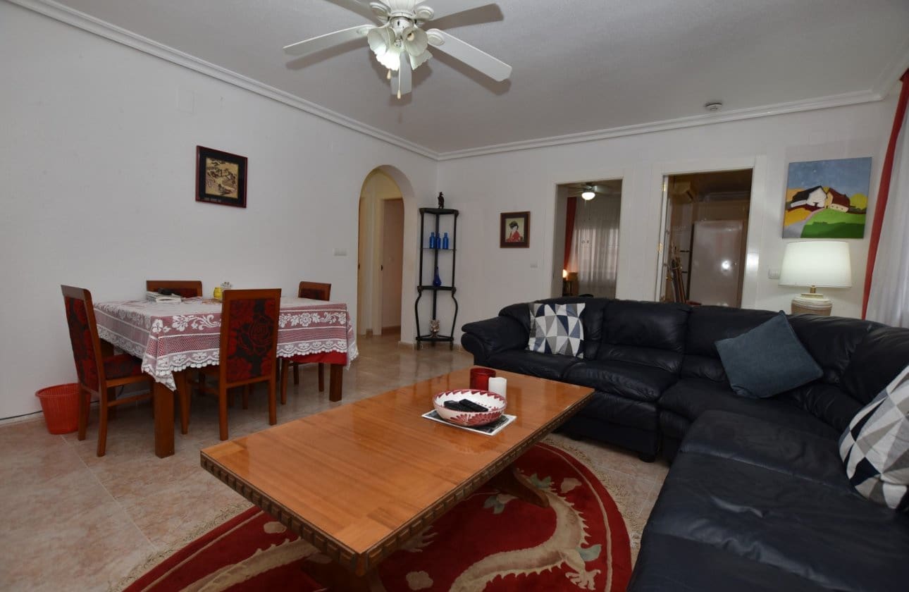 3 bedroom Villa for sale in Algorfa with pool - € 214,995 (Ref: 9410241)