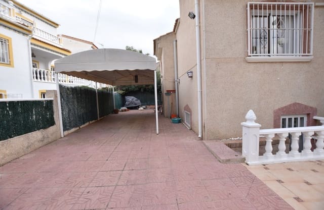 3 bedroom Villa for sale in Algorfa with pool - € 214,995 (Ref: 9410241)