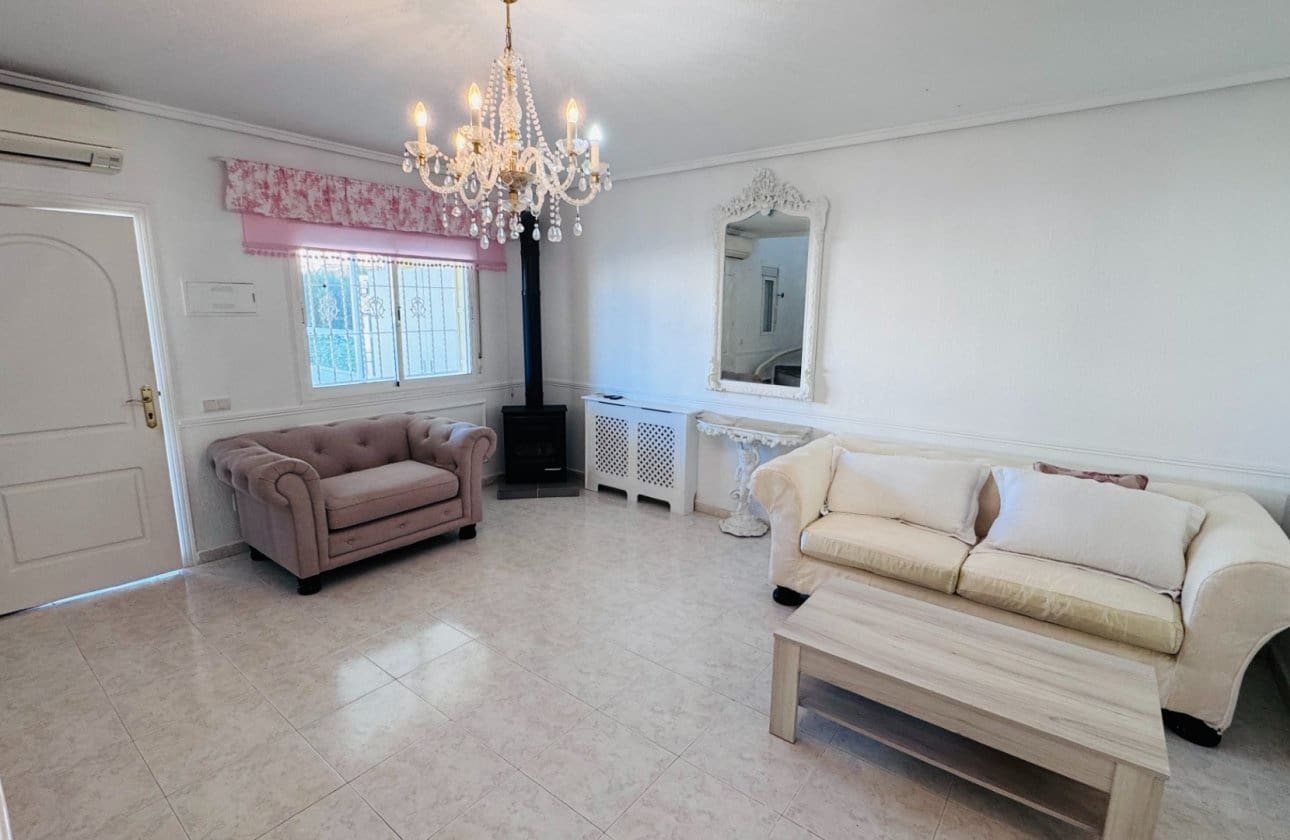 2 bedroom Townhouse for sale in Benijofar with pool - € 189,995 (Ref: 9420065)