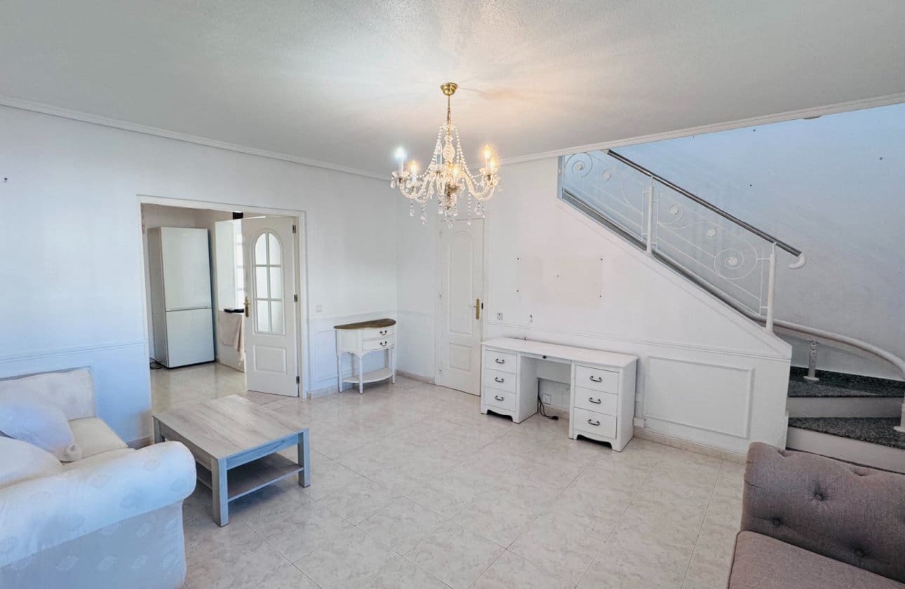 2 bedroom Townhouse for sale in Benijofar with pool - € 189,995 (Ref: 9420065)