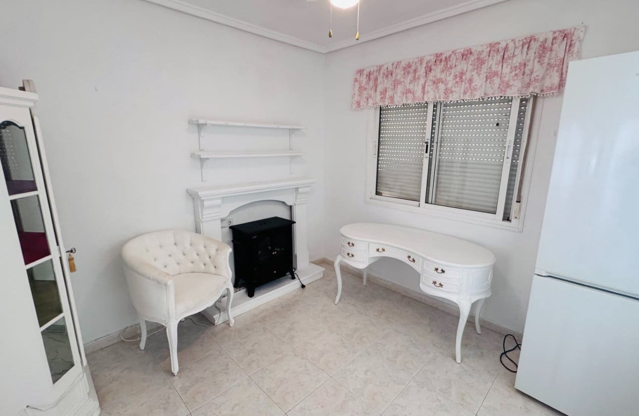 2 bedroom Townhouse for sale in Benijofar with pool - € 189,995 (Ref: 9420065)