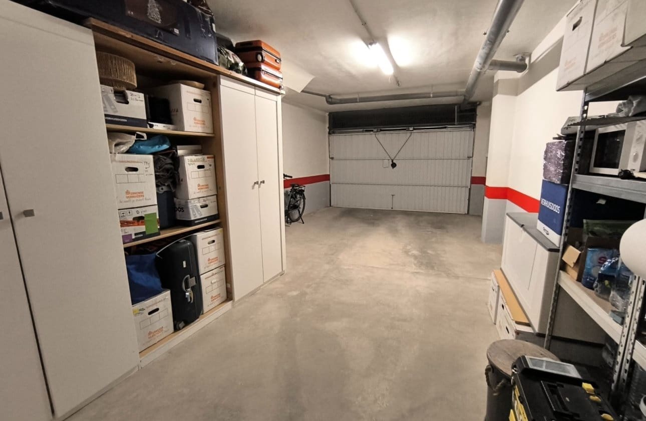 Casa de 4 habitaciones en Bigastro en venta con piscina garaje - 219.000 € (Ref: 9432024)