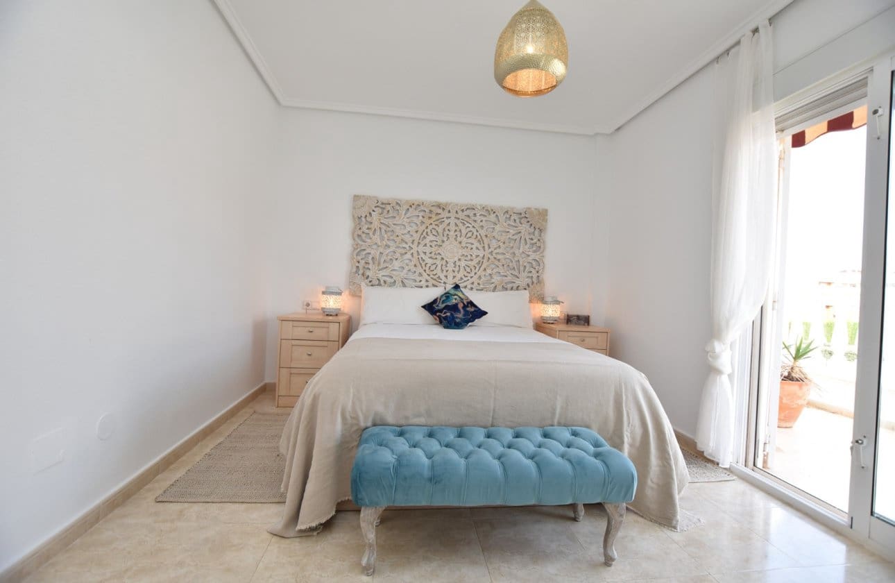 2 soverom Hus til salgs i Dona Pepa med svømmebasseng - € 255 000 (Ref: 9447194)