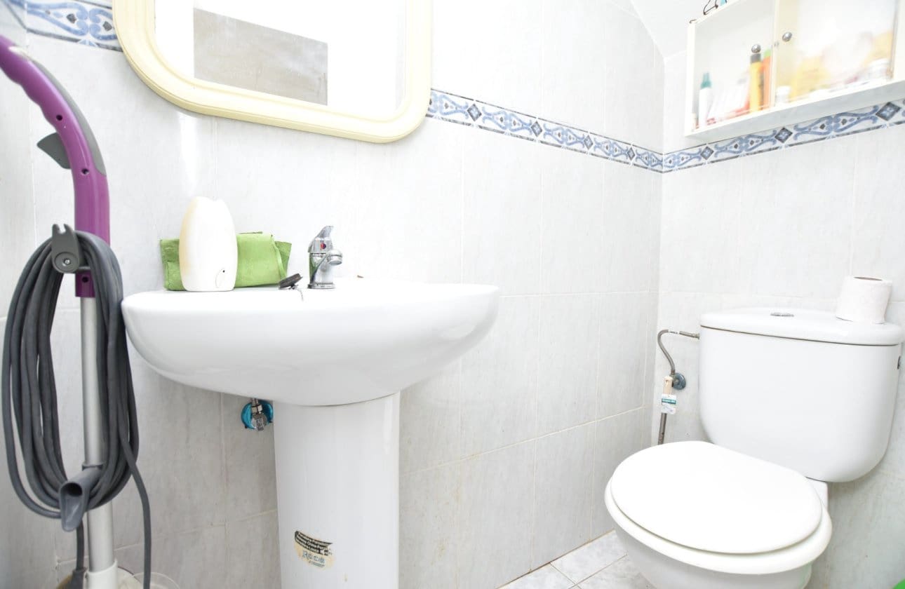 2 soveværelse Rækkehus til salg i Algorfa med swimmingpool - € 135.000 (Ref: 9447195)