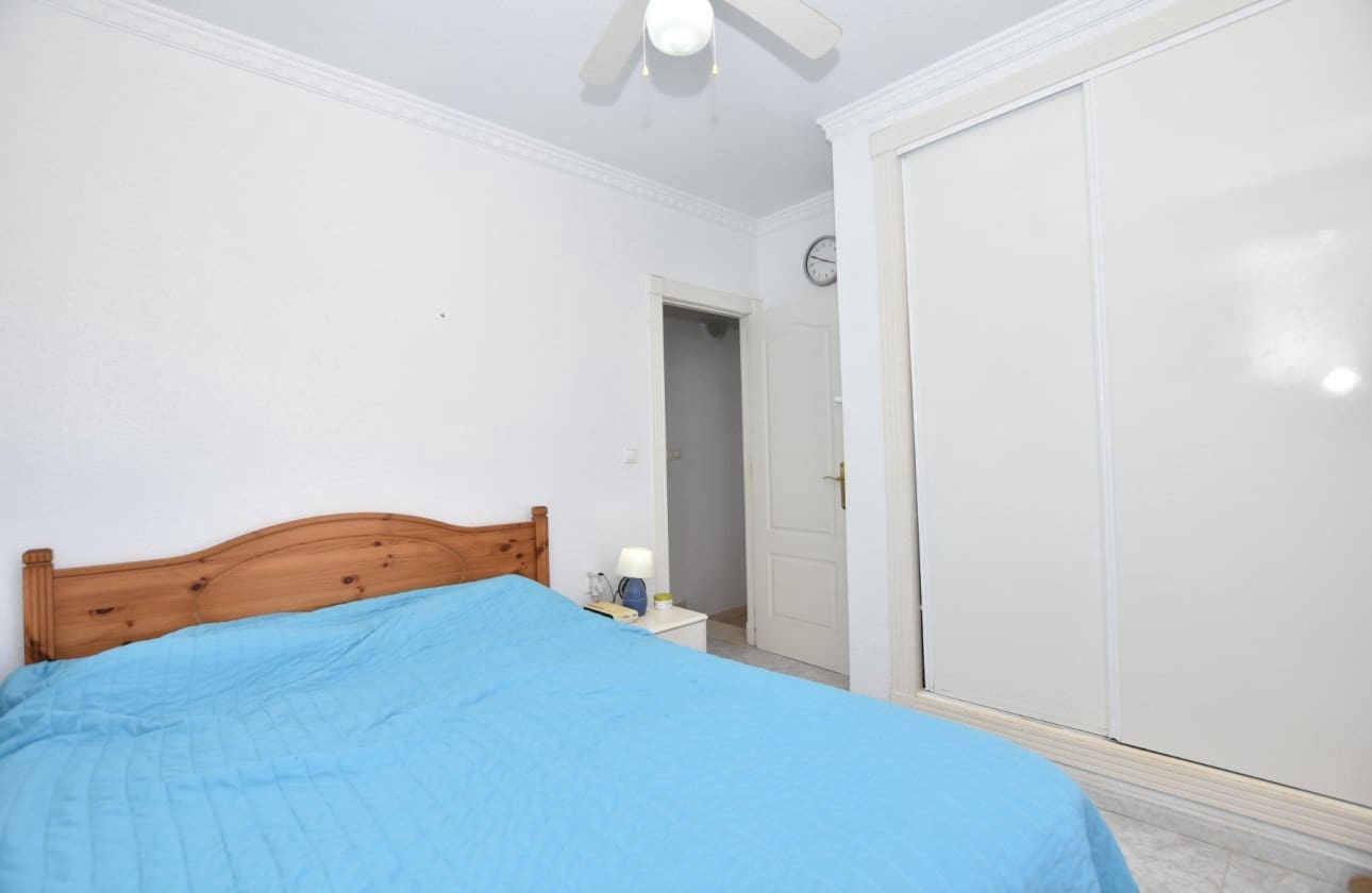 2 soveværelse Rækkehus til salg i Algorfa med swimmingpool - € 135.000 (Ref: 9447195)