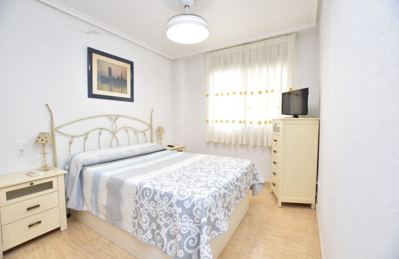 2 slaapkamer Appartement te koop in Formentera del Segura met zwembad - € 116.000 (Ref: 9447196)