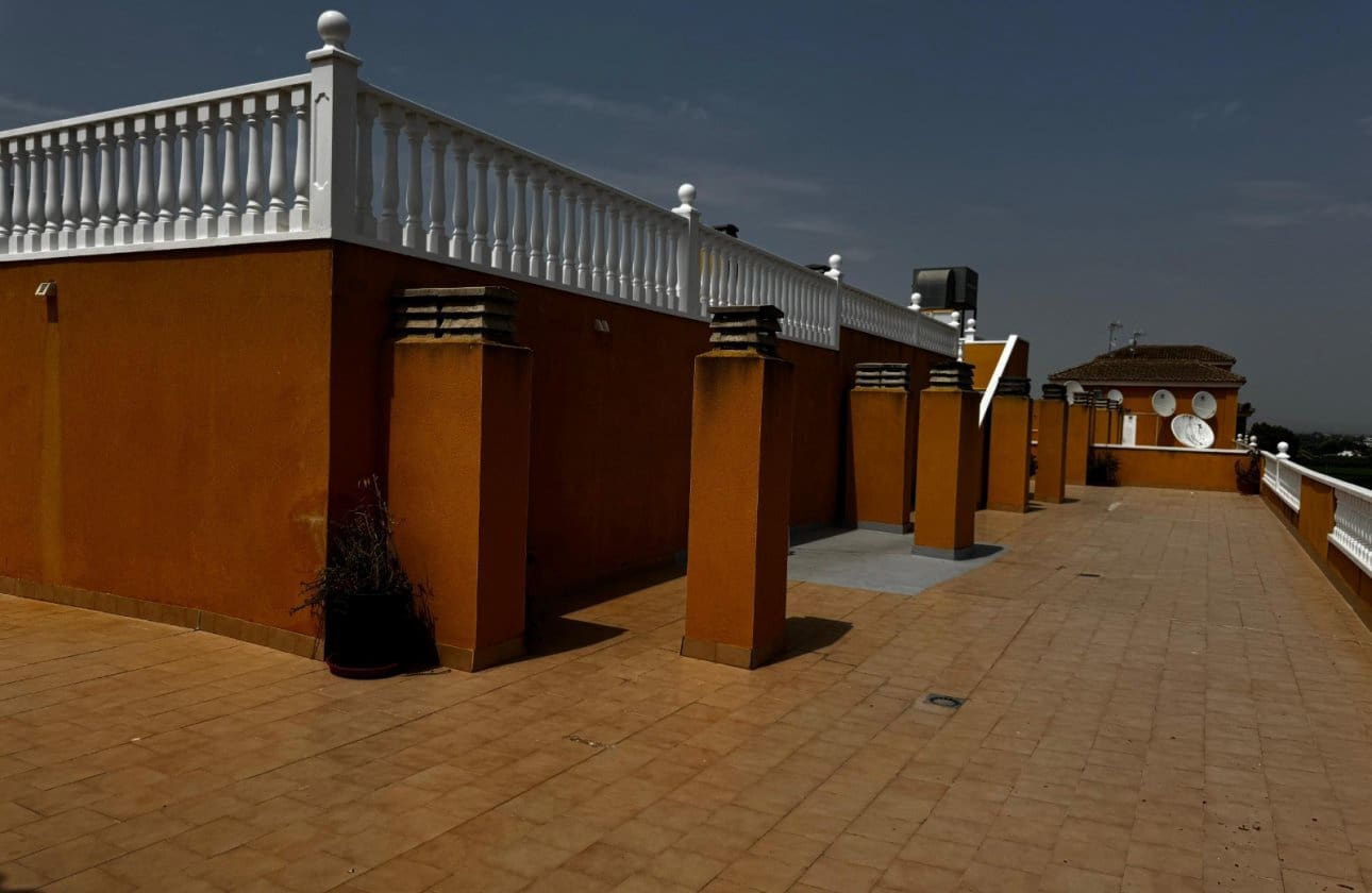 2 slaapkamer Appartement te koop in Formentera del Segura met zwembad - € 116.000 (Ref: 9447196)