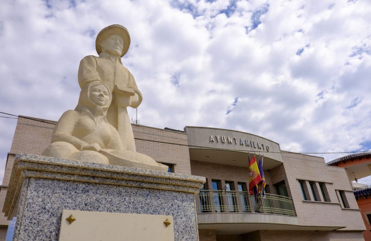 2 slaapkamer Appartement te koop in Formentera del Segura met zwembad - € 116.000 (Ref: 9447196)