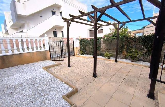 3 bedroom Townhouse for sale in Los Balcones - Los Altos, Torrevieja with pool - € 149,000 (Ref: 9473313)