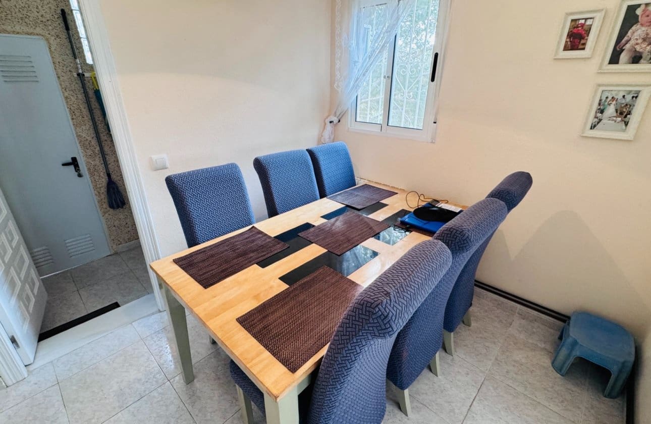 2 bedroom Villa for sale in Algorfa with pool garage - € 249,950 (Ref: 9516513)