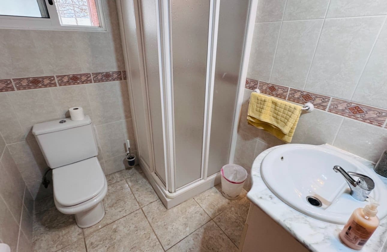 2 bedroom Villa for sale in Algorfa with pool garage - € 249,950 (Ref: 9516513)