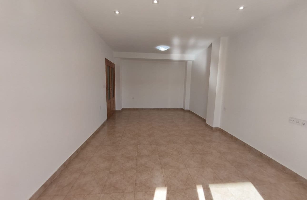 4 sovrum Hus till salu i Benejuzar med garage - 165 000 € (Ref: 9528315)