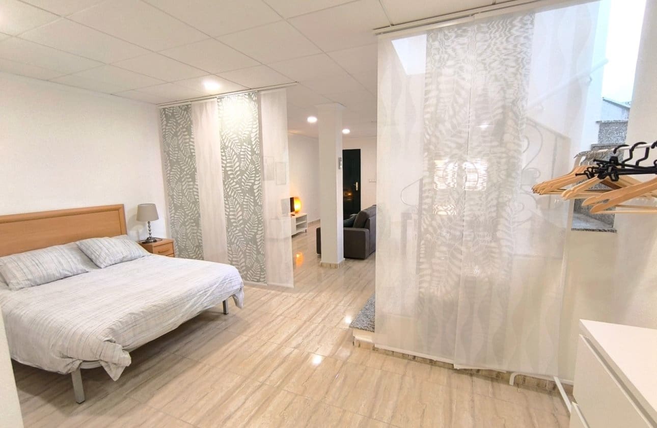 2 sovrum Semi-fristående Villa till salu i Ciudad Quesada med pool garage - 250 000 € (Ref: 9528799)