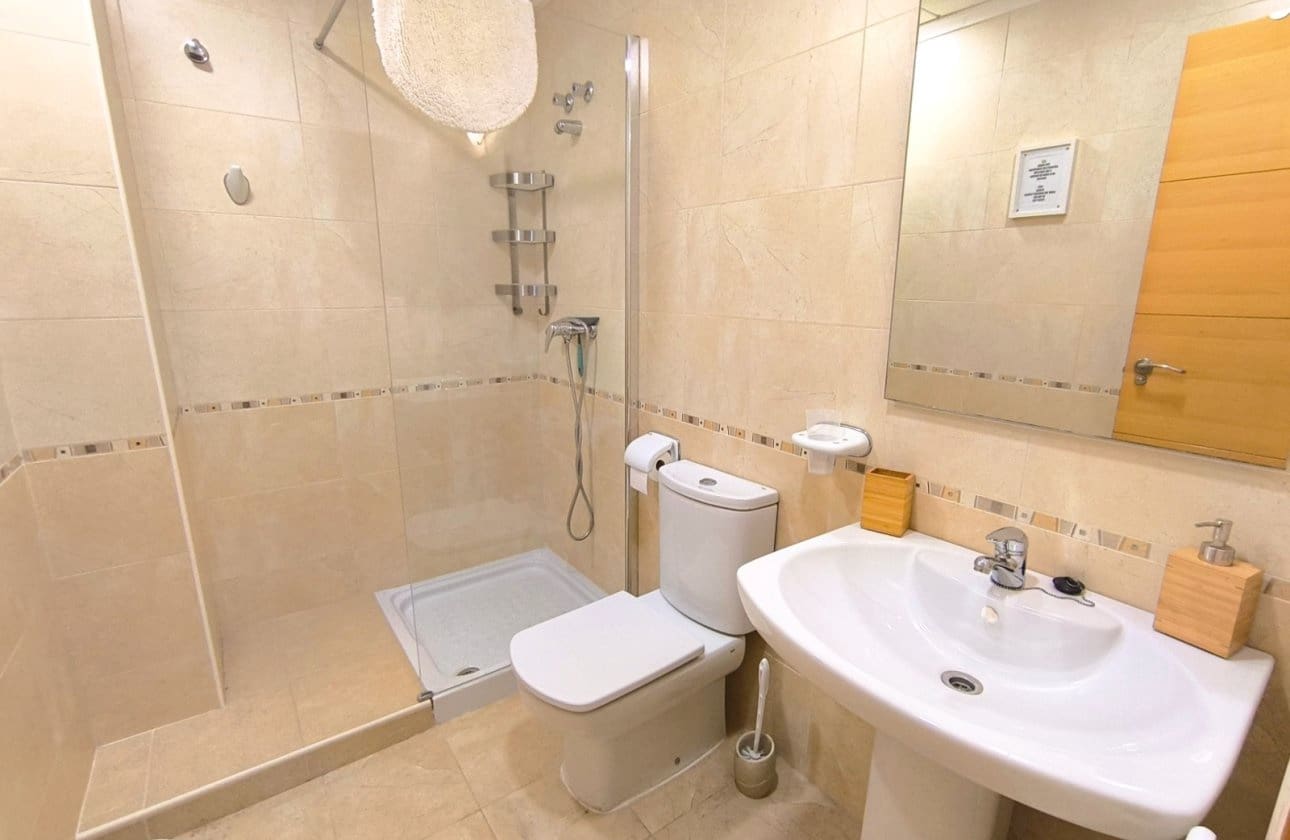 2 sovrum Semi-fristående Villa till salu i Ciudad Quesada med pool garage - 250 000 € (Ref: 9528799)