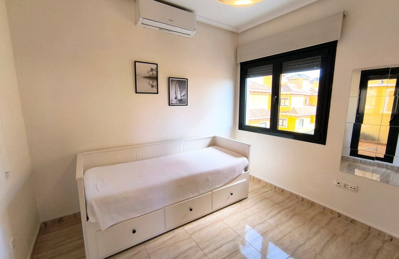 2 sovrum Semi-fristående Villa till salu i Ciudad Quesada med pool garage - 250 000 € (Ref: 9528799)