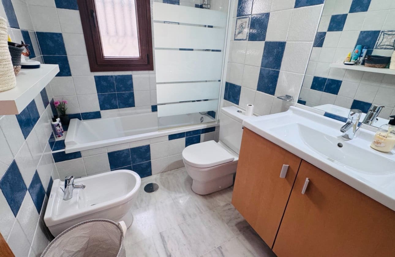 2 soveværelse Lejlighed til salg i Algorfa med swimmingpool garage - € 210.000 (Ref: 9528800)