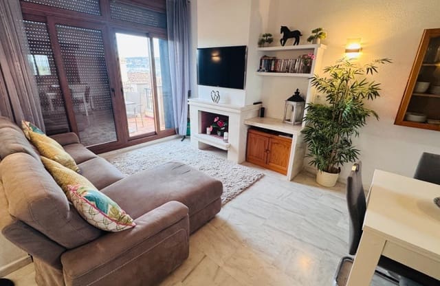 2 Zimmer Apartment zu verkaufen in Algorfa mit Pool Garage - 210.000 € (Ref: 9528800)