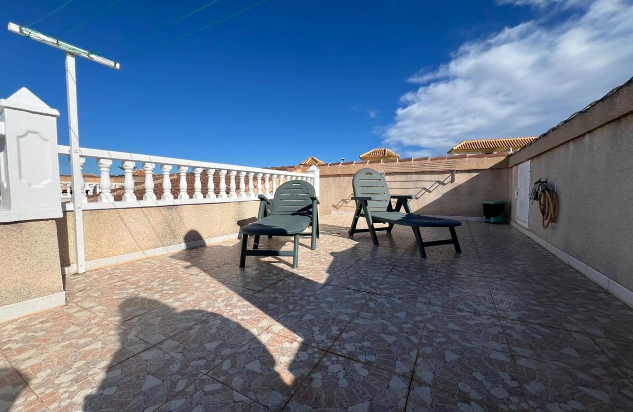 Casa de 2 habitaciones en Algorfa en venta con piscina garaje - 200.000 € (Ref: 9548978)