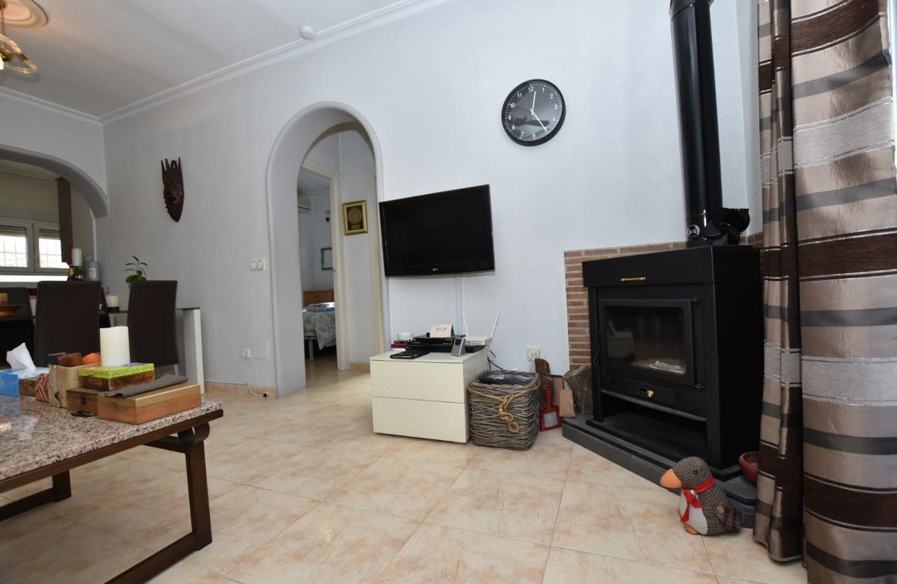 Casa de 2 habitaciones en Algorfa en venta con piscina garaje - 200.000 € (Ref: 9548978)