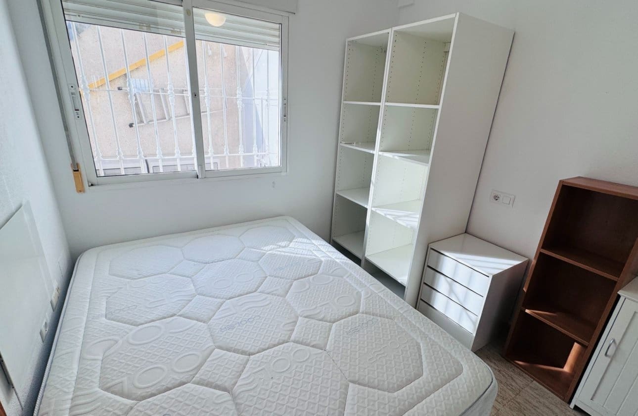 3 sovrum Hus till salu i Daya Nueva med pool - 159 950 € (Ref: 9552623)