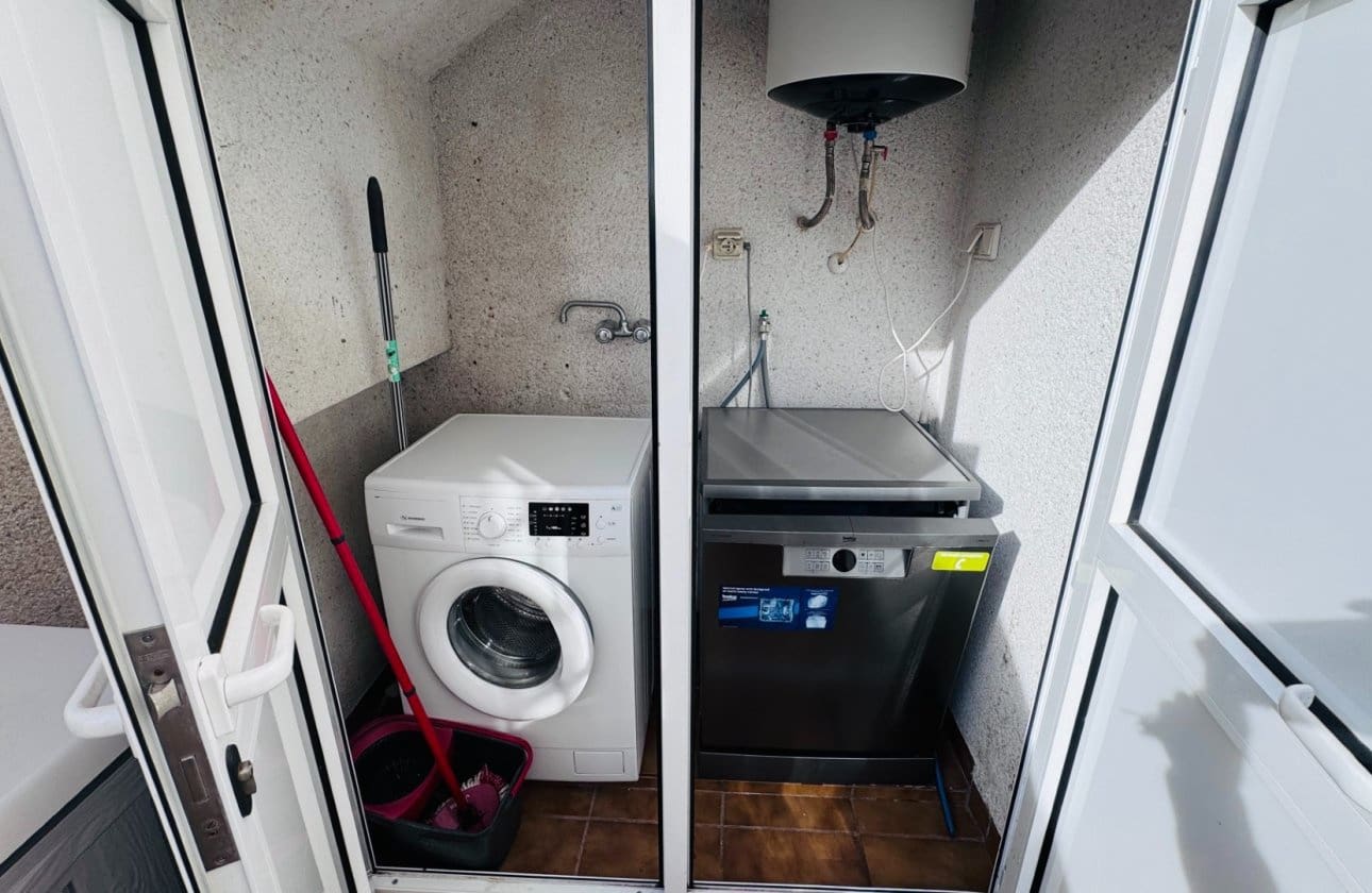 3 sovrum Hus till salu i Daya Nueva med pool - 159 950 € (Ref: 9552623)