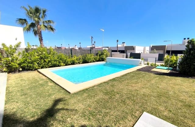 3 slaapkamer Villa te koop in Algorfa met zwembad garage - € 550.000 (Ref: 9580414)