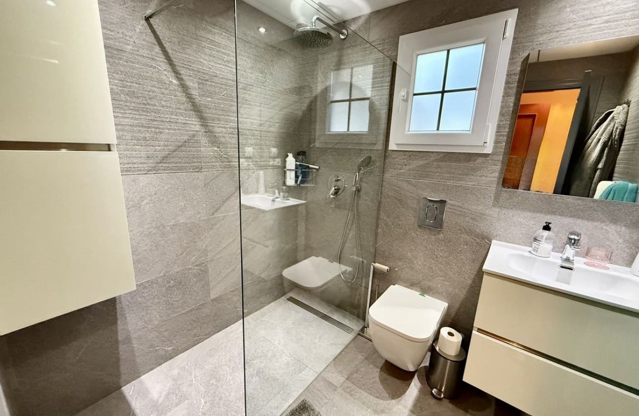 3 sovrum Villa till salu i Benijofar med pool - 330 000 € (Ref: 9603686)