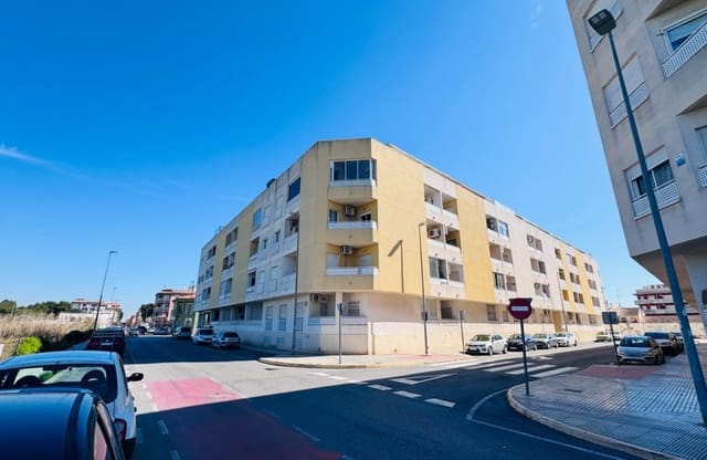 Apartamento de 2 habitaciones en Almoradí en venta con piscina - 109.950 € (Ref: 9631832)