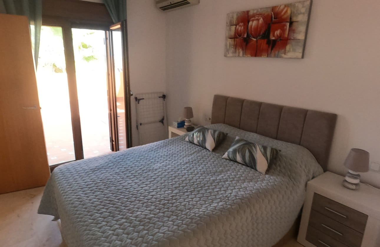 3 bedroom Townhouse for sale in Algorfa with pool - € 249,000 (Ref: 9643493)