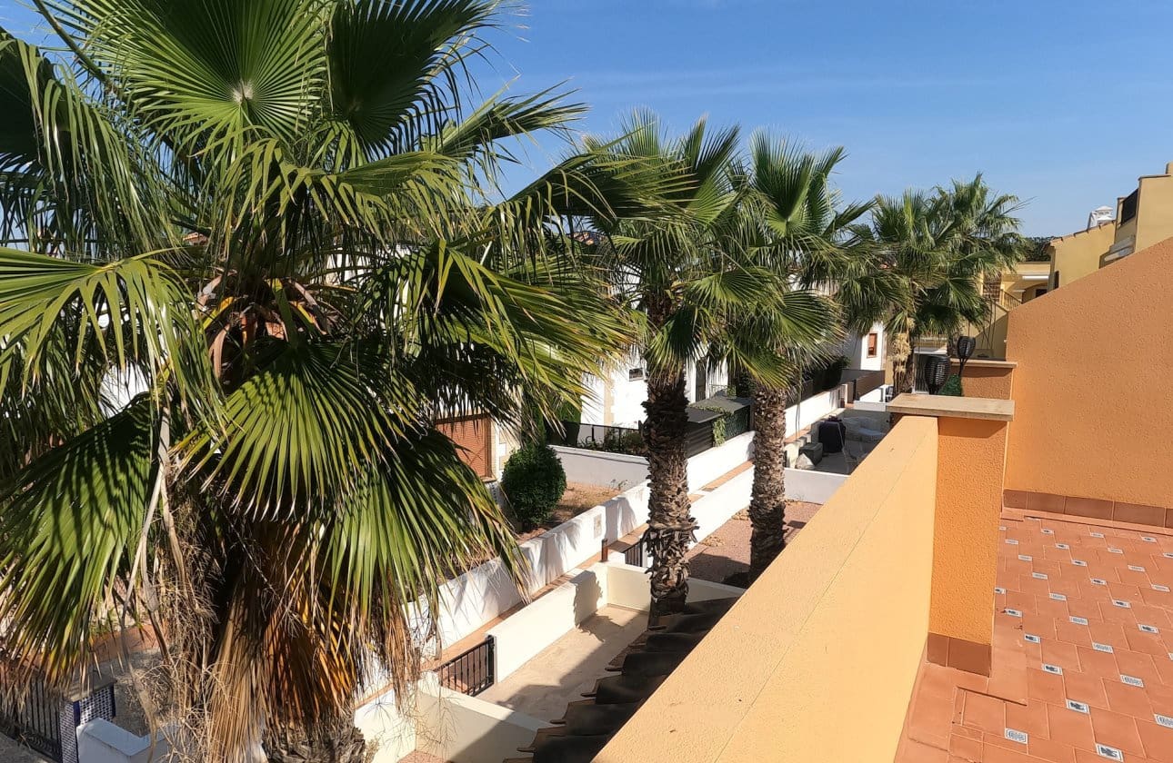 3 bedroom Townhouse for sale in Algorfa with pool - € 249,000 (Ref: 9643493)