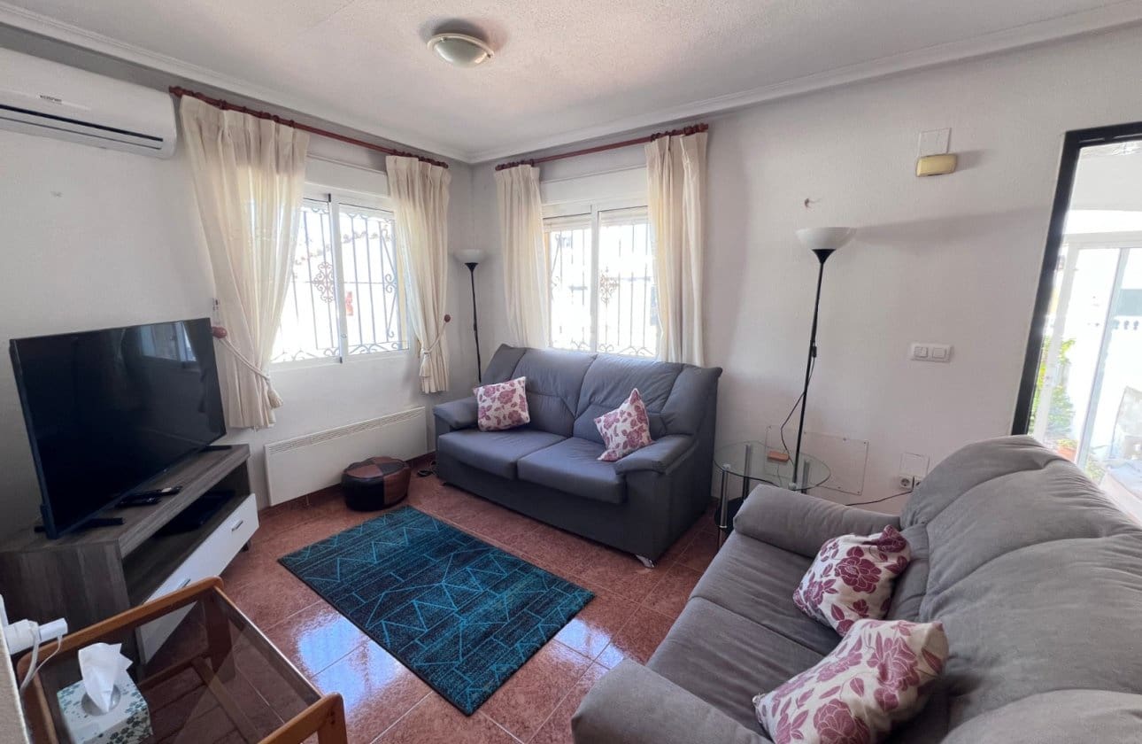 3 chambre Villa/Maison à vendre à Vistabella avec piscine - 189 000 € (Ref: 9643494)