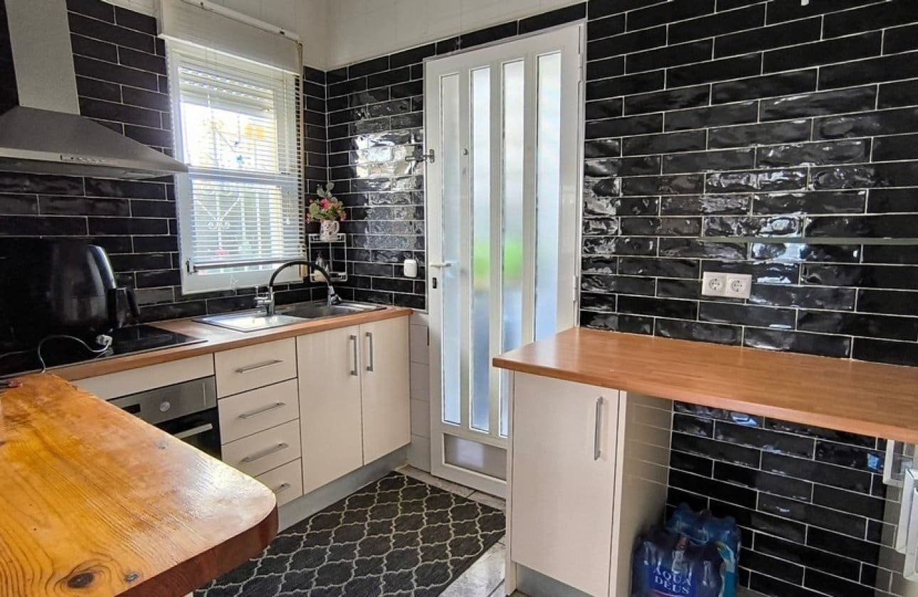 3 bedroom Villa for sale in Algorfa with pool - € 207,000 (Ref: 9652390)