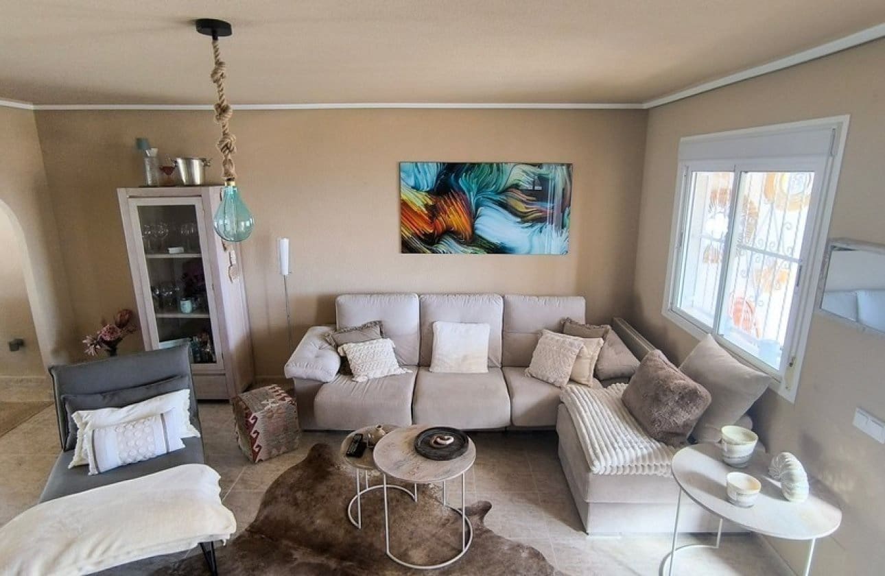 2 soverom Hus til salgs i Ciudad Quesada med svømmebasseng garasje - € 265 000 (Ref: 9652393)