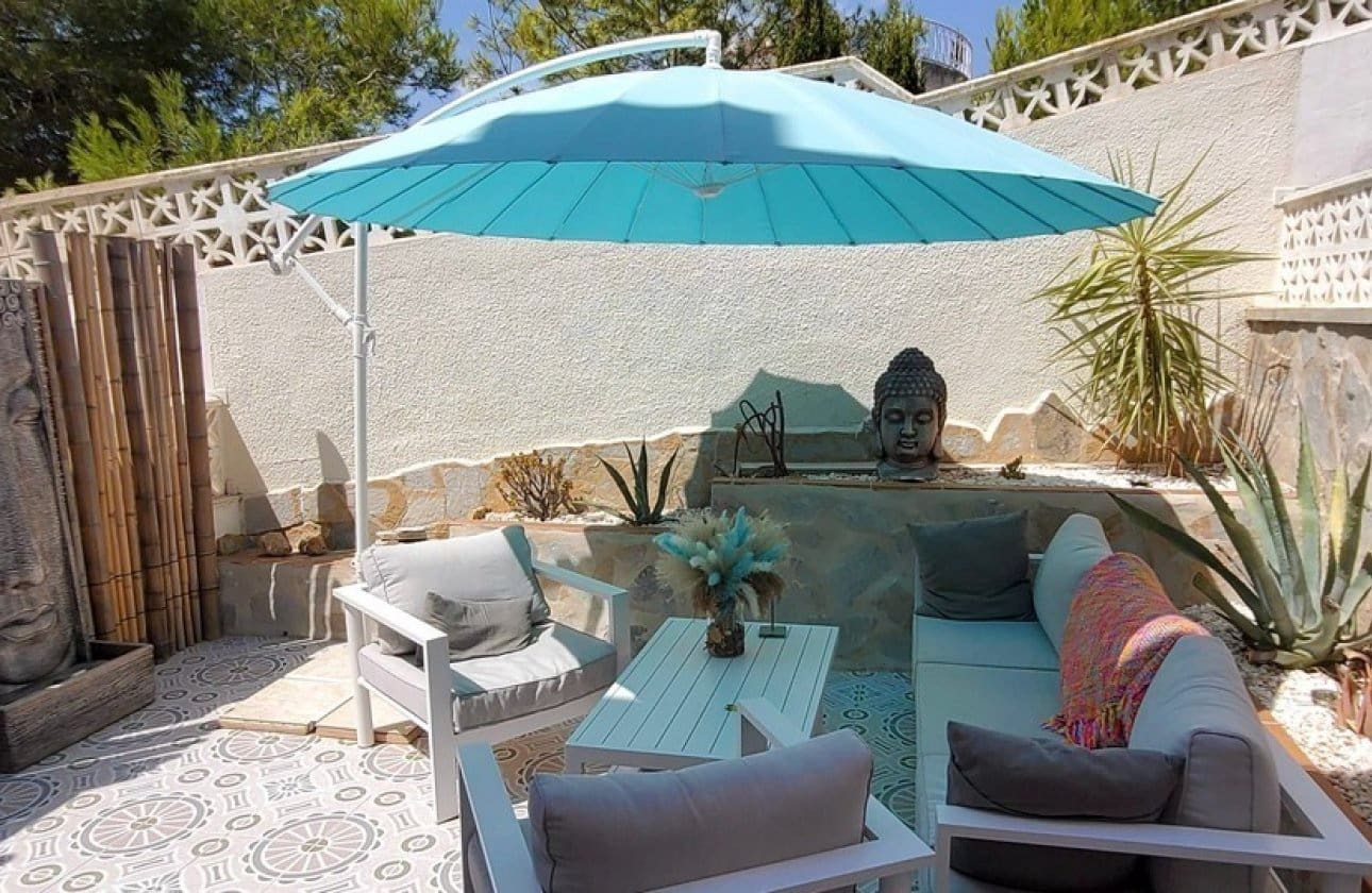 2 soverom Hus til salgs i Ciudad Quesada med svømmebasseng garasje - € 265 000 (Ref: 9652393)