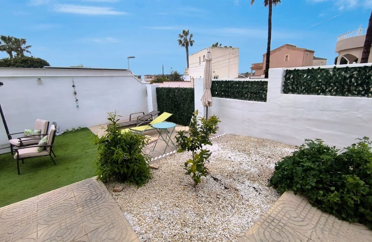 3 camera da letto Bungalow in vendita in Benijofar con piscina - 239.950 € (Rif: 9674758)