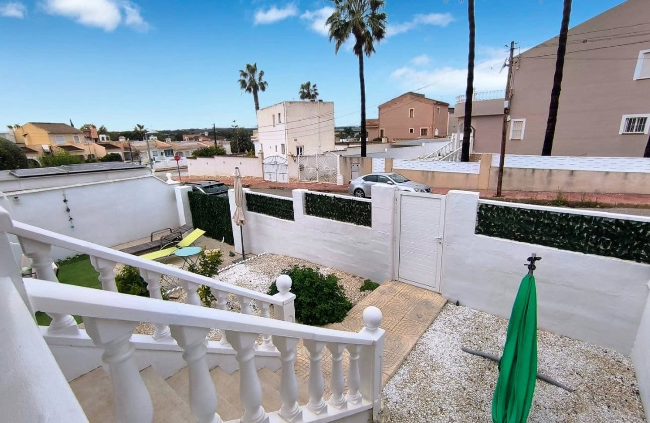 3 camera da letto Bungalow in vendita in Benijofar con piscina - 239.950 € (Rif: 9674758)