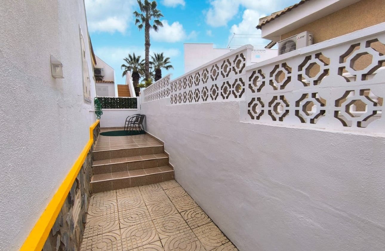 3 camera da letto Bungalow in vendita in Benijofar con piscina - 239.950 € (Rif: 9674758)