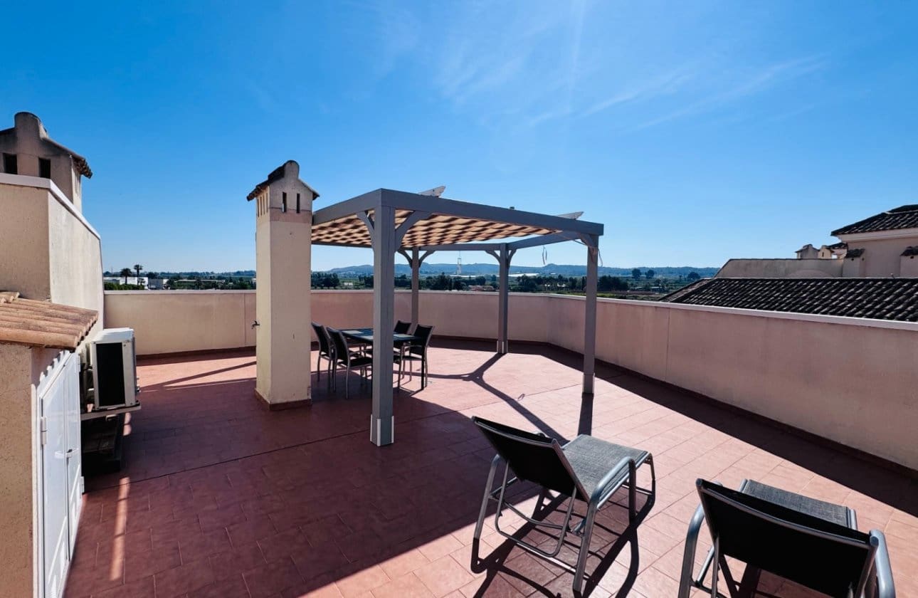 3 sypialnia Apartament na sprzedaż w Jacarilla z basenem garażem - 139 950 € (Ref: 9782139)