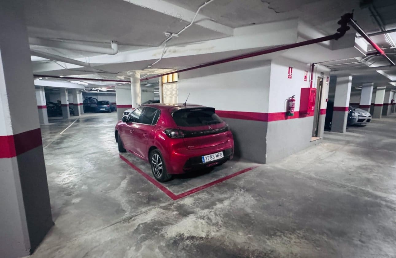 3 sypialnia Apartament na sprzedaż w Jacarilla z basenem garażem - 139 950 € (Ref: 9782139)