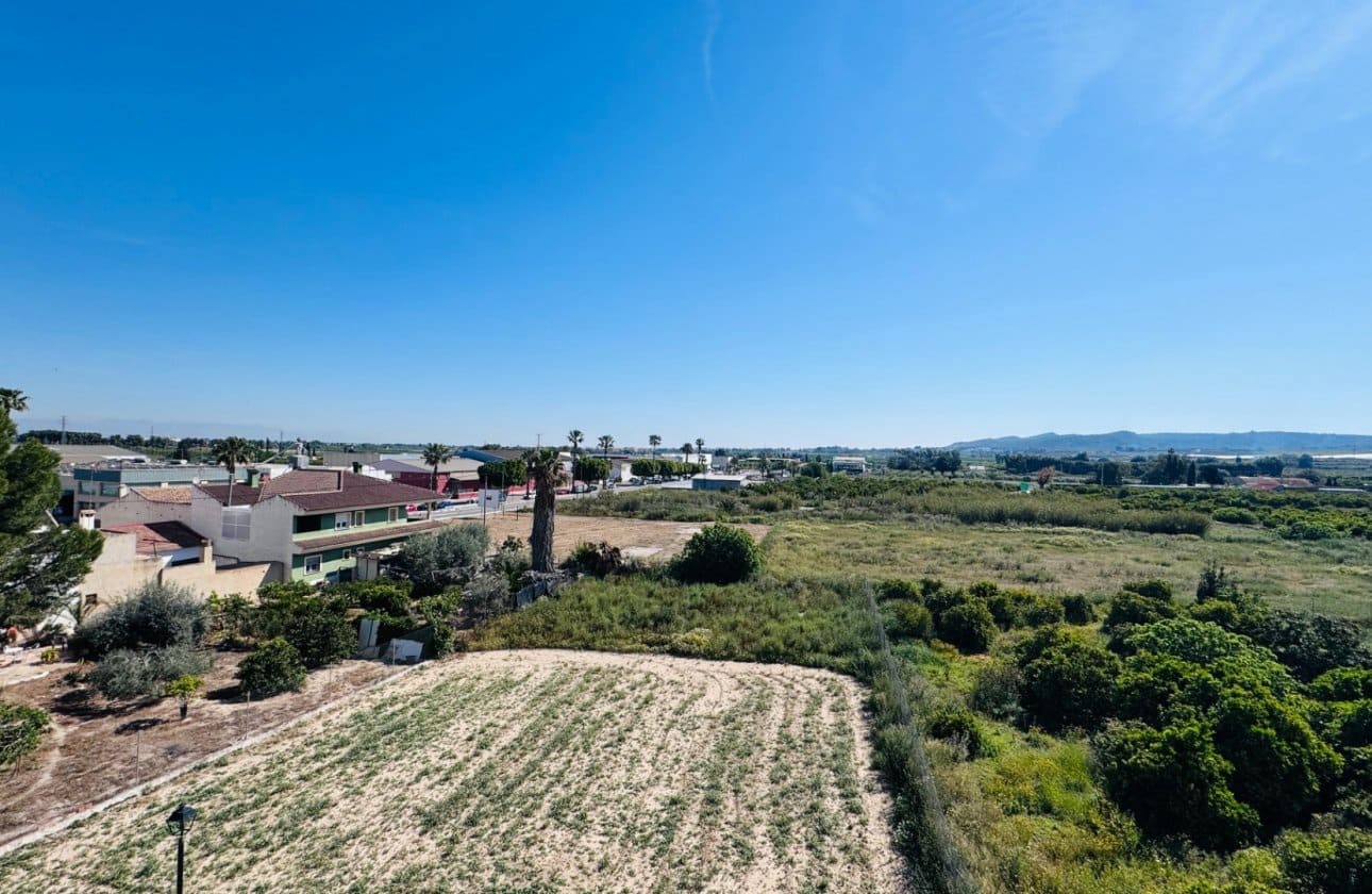 3 sypialnia Apartament na sprzedaż w Jacarilla z basenem garażem - 139 950 € (Ref: 9782139)