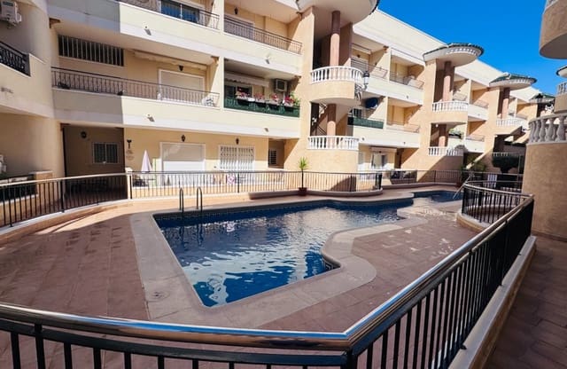 3 sypialnia Apartament na sprzedaż w Jacarilla z basenem garażem - 139 950 € (Ref: 9782139)