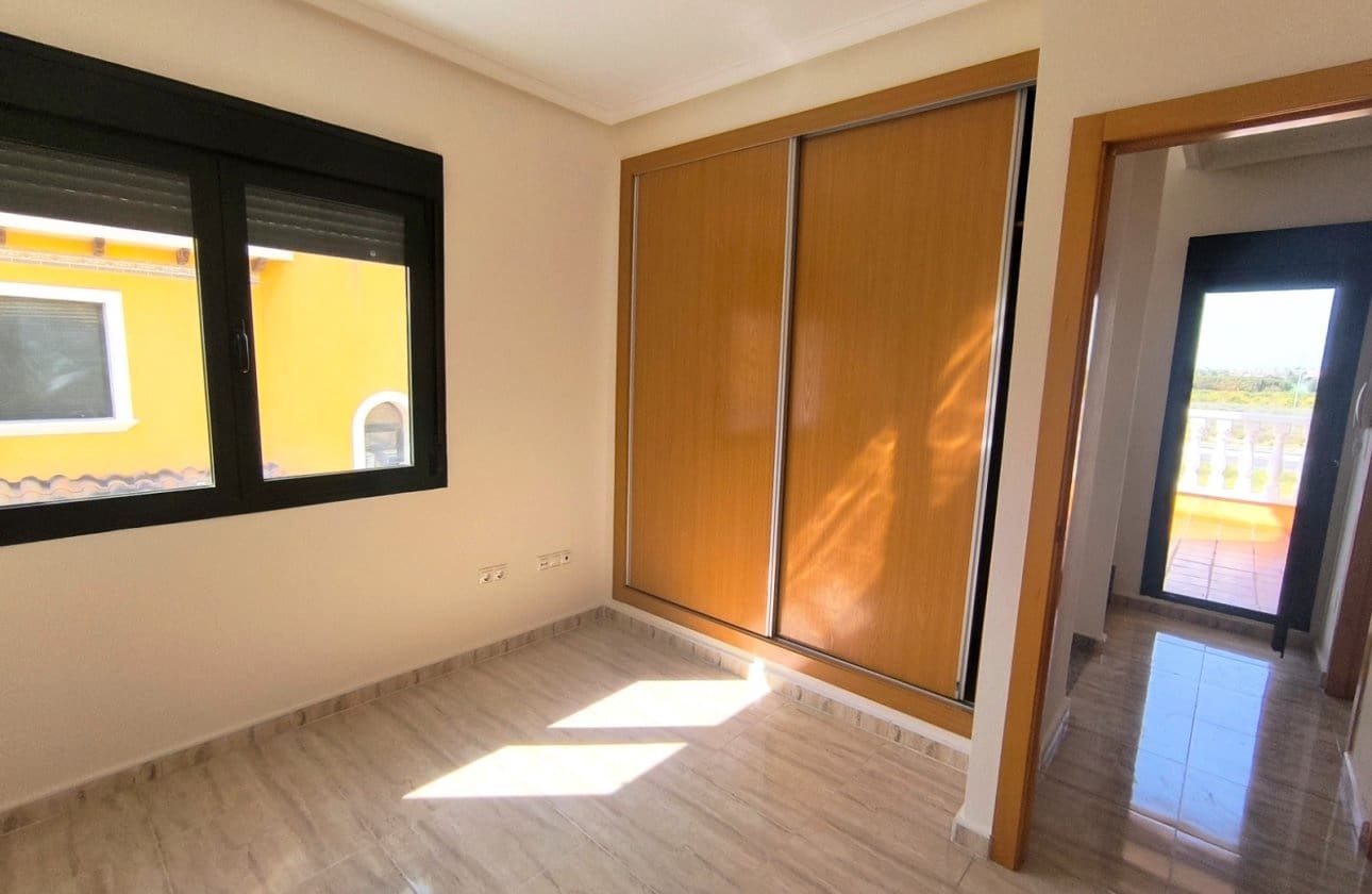 3 sypialnia Dom blizniak na sprzedaż w Ciudad Quesada z basenem - 249 950 € (Ref: 9793163)