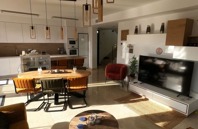 3 Zimmer Villa zu verkaufen in Algorfa mit Pool - 729.000 € (Ref: 9809407)