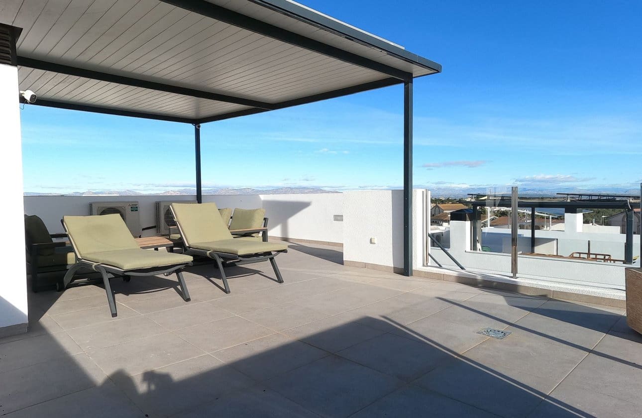 3 Zimmer Villa zu verkaufen in Algorfa mit Pool - 729.000 € (Ref: 9809407)