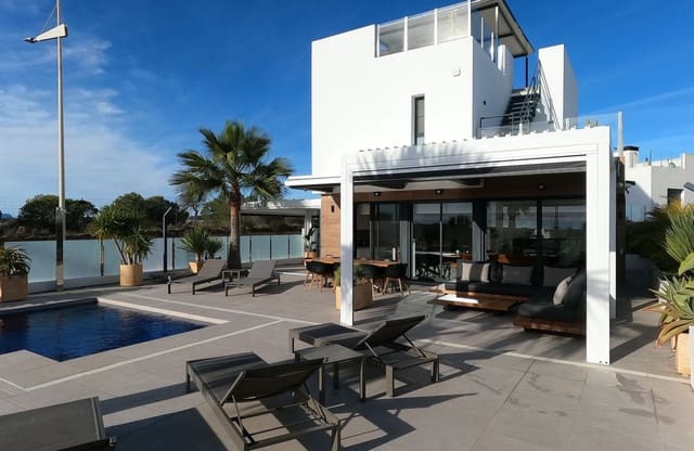 3 Zimmer Villa zu verkaufen in Algorfa mit Pool - 729.000 € (Ref: 9809407)